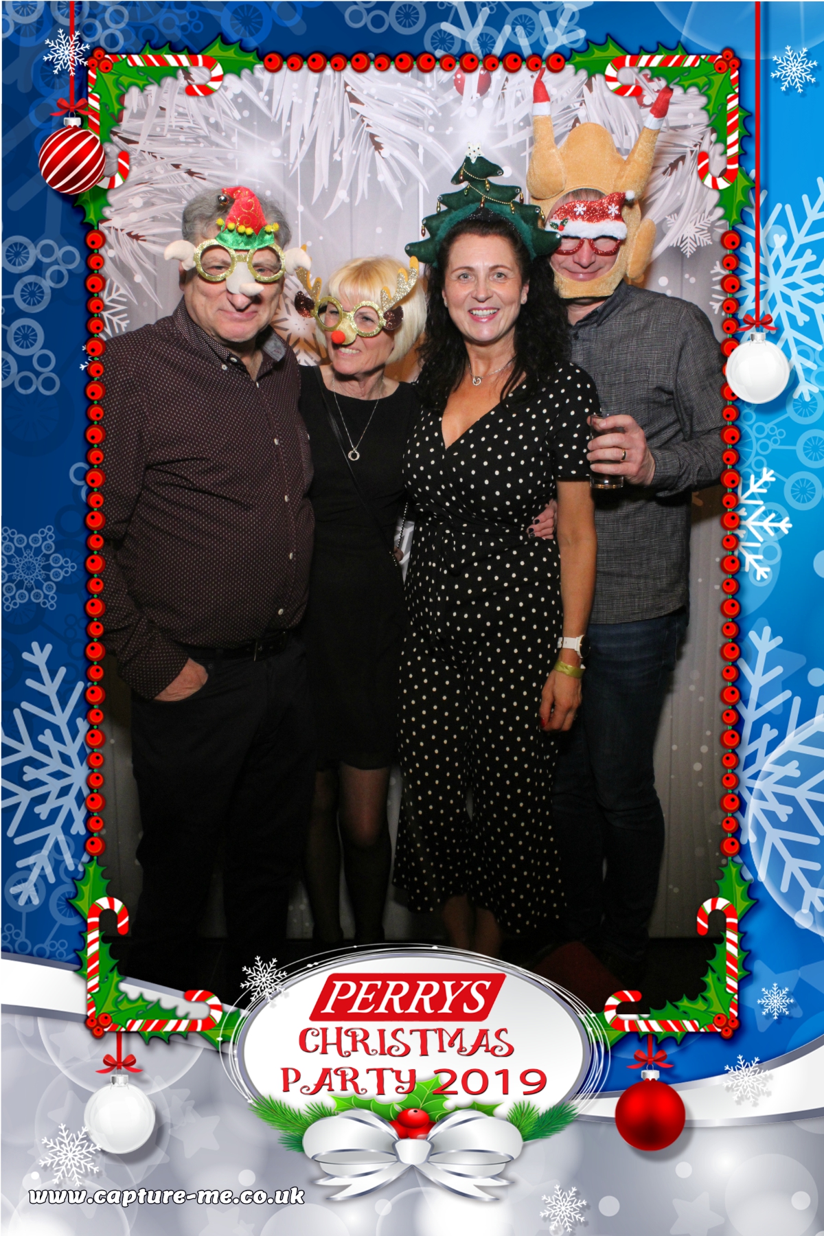 Perrys Aylesbury Christmas Party | View more photos from the event at gallery.capture-me.co.uk/u/Capture-me/Perrys-Aylesbury-Christmas-Party